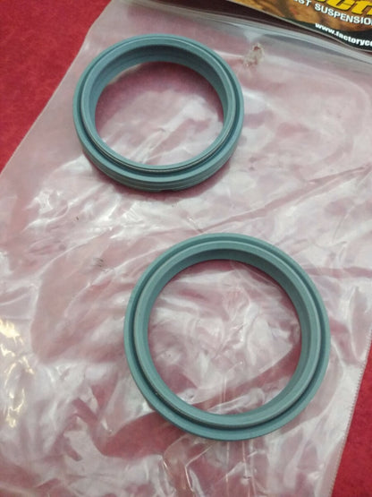 NEW Factory Connection Fork Seal Kit / KYB / FCF-48U / 0407-0056 / 48MM