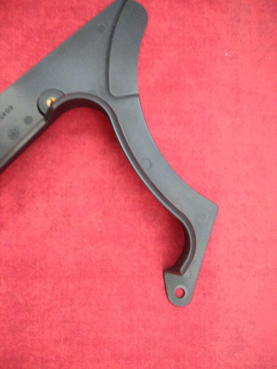 NEW Harley Davidson Belt Protection / Debris Reflector / Belt Guard / 60452-07