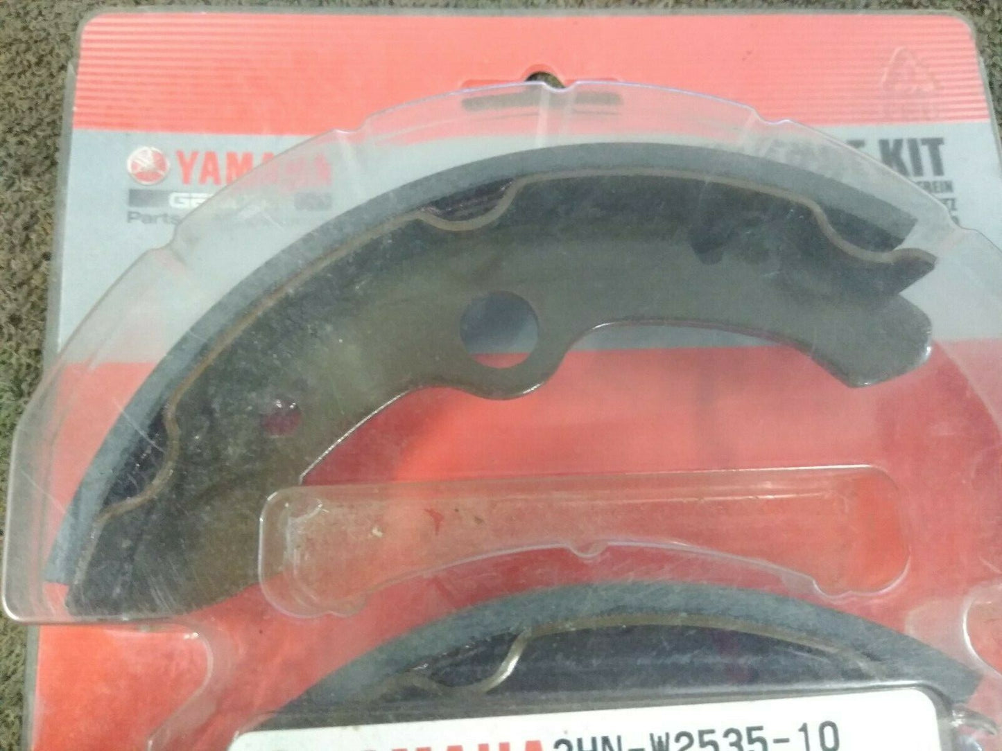 NEW Yamaha Brake Shoe Set / 3HN-W2535-10