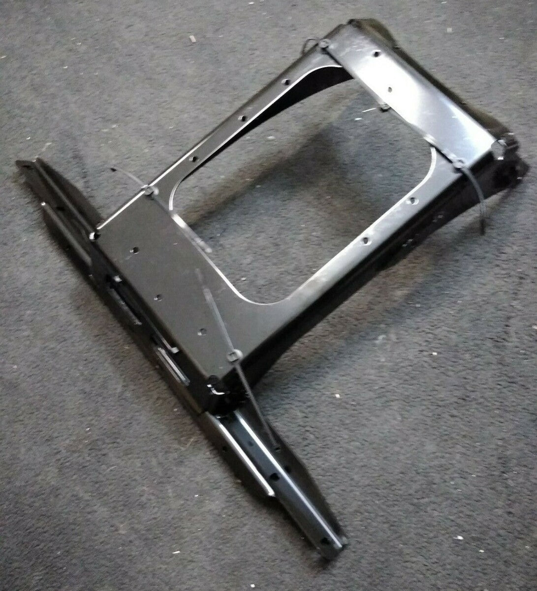 NEW VICTORY 2010 CROSS SERIES TRUNK UPLIFT KIT 2878482