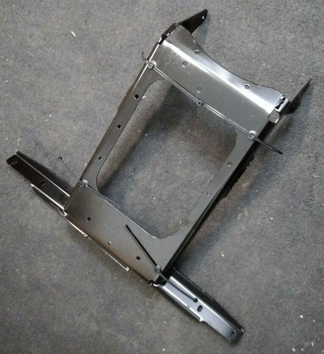 NEW VICTORY 2010 CROSS SERIES TRUNK UPLIFT KIT 2878482