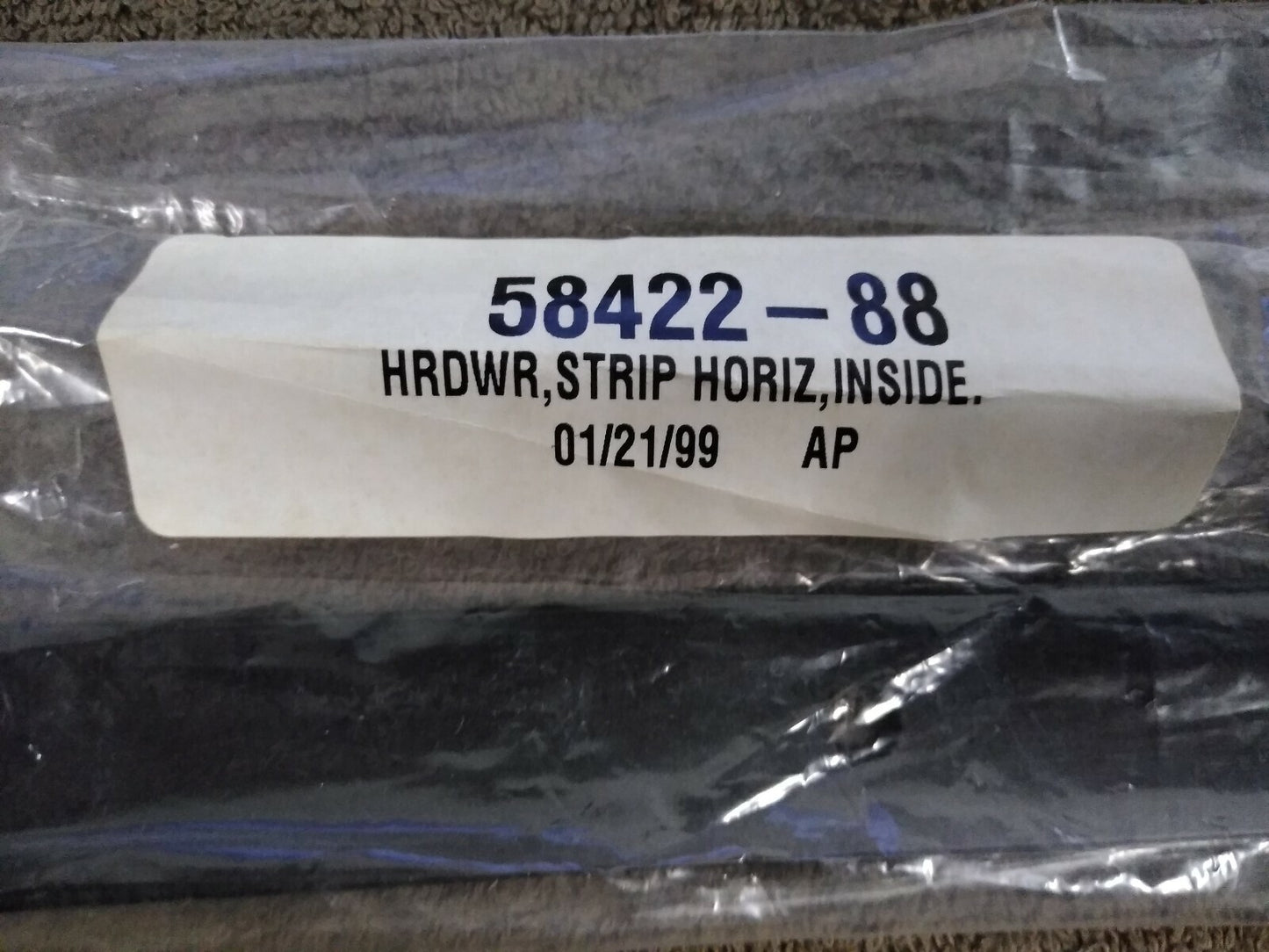 NEW Harley Davidson Inside Horizontal Windshield Brace / 58422-88