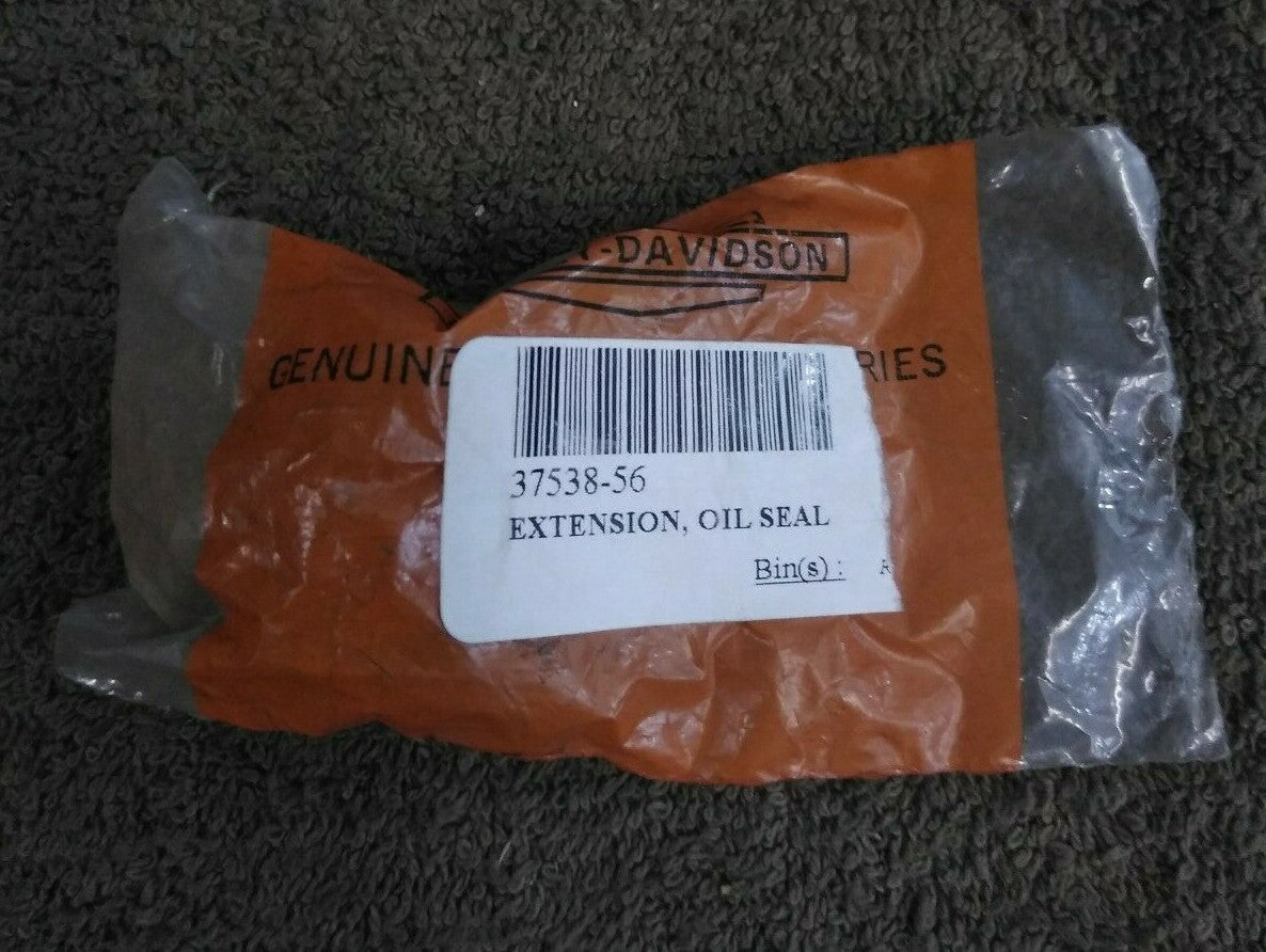 NEW Harley Davidson Transmission Clutch Gear Extension Bushing / 37538-56