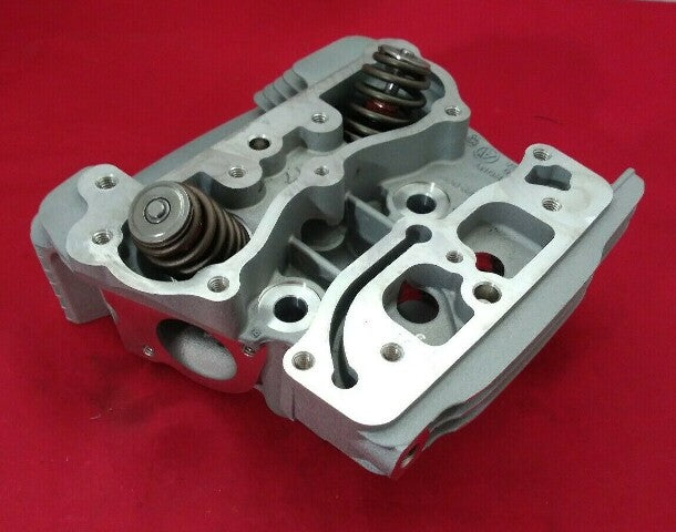 NEW Harley Davidson FLHX Street Glide '09-'13 Cylinder Head Front / 17192-06B