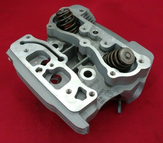 NEW Harley Davidson FLHX Street Glide '09-'13 Cylinder Head Front / 17192-06B