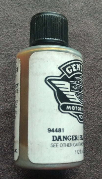 NEW Harley Davidson Touch Up Paint 1/2 fl oz. / 94481 Platinum