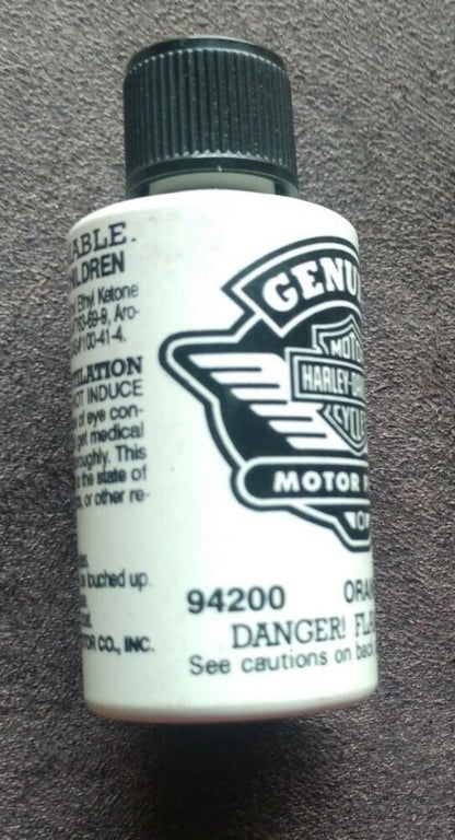 NEW Harley Davidson Touch Up Paint 1/2 fl oz. / 94200 Orange Bomber