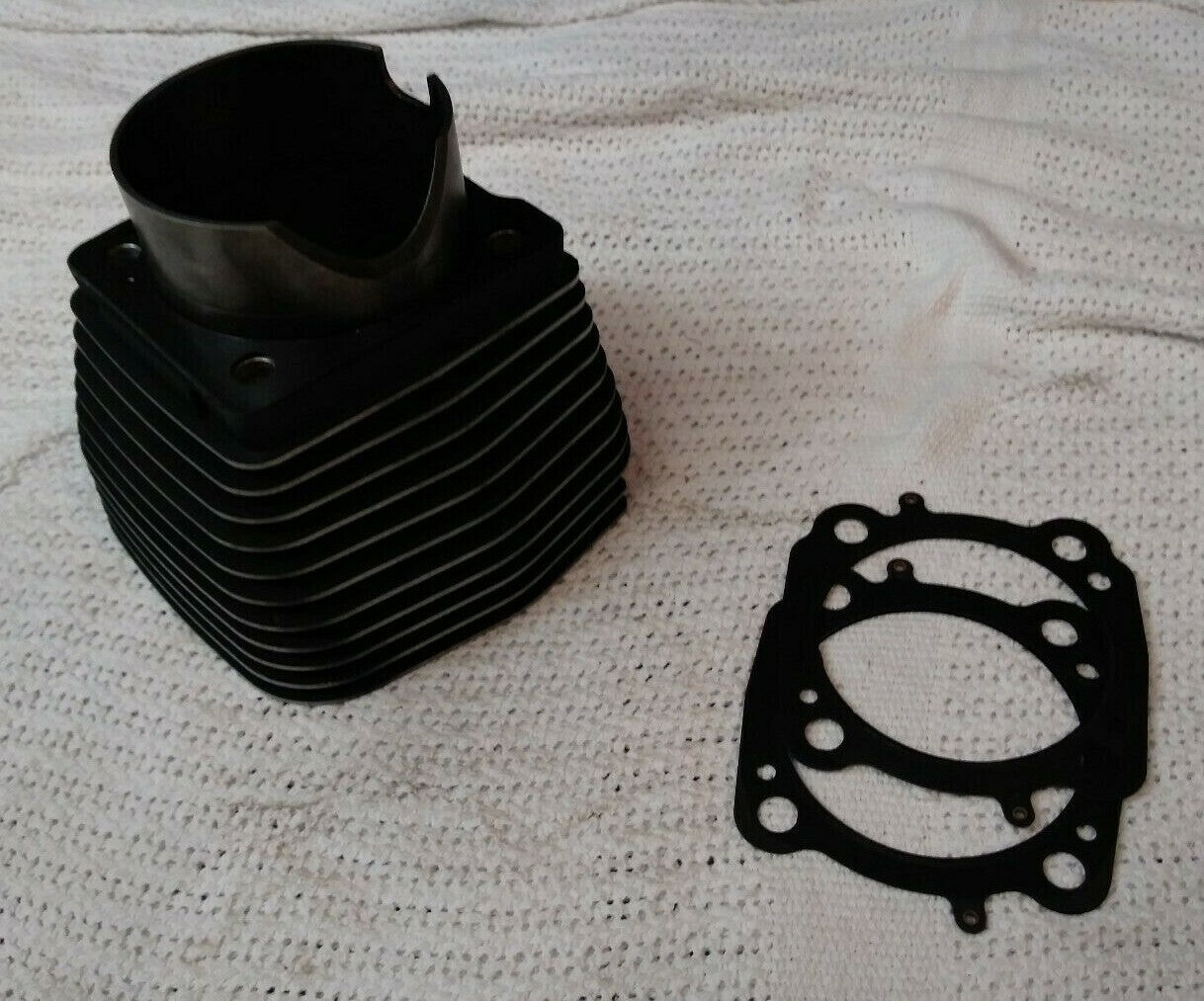 NEW Harley Davidson Dyna Cylinder Barrel / Black / 16593-99