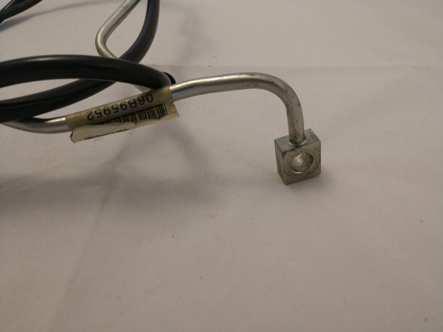 NEW Harley Davidson Hydraulic Brake Line / 06B95952 / 41800009 FR