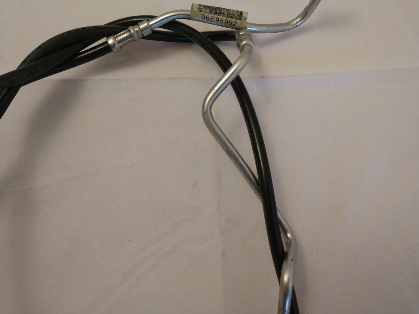 NEW Harley Davidson Hydraulic Brake Line / 06B95952 / 41800009 FR