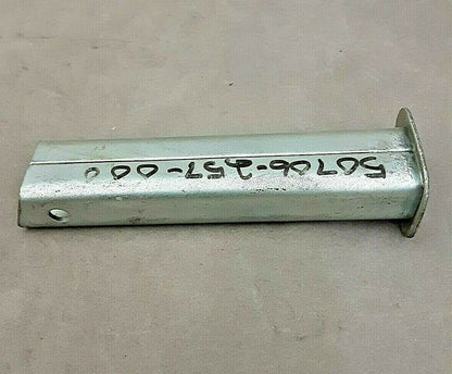 NOS Honda CA72 CA77 CA95 Foot Peg Step Pillion Bar 50706-257-000