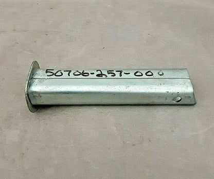 NOS Honda CA72 CA77 CA95 Foot Peg Step Pillion Bar 50706-257-000