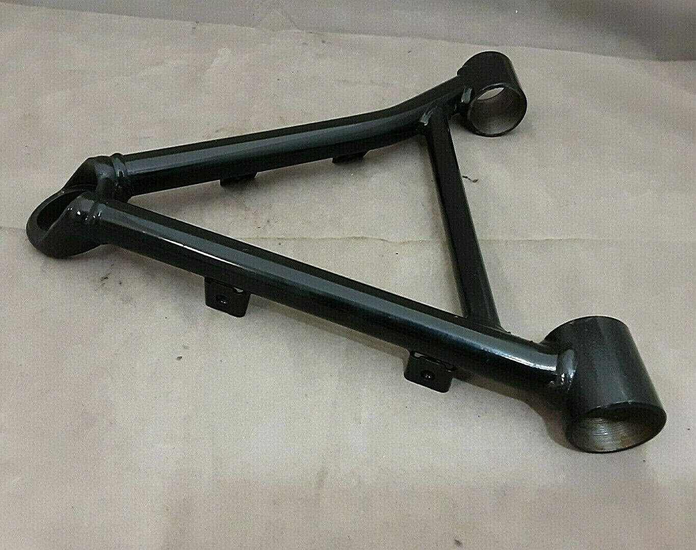 New Kawasaki 2001-2002 Prairie Arm Susp Fr Lwr Lh 39007-1290  OEM