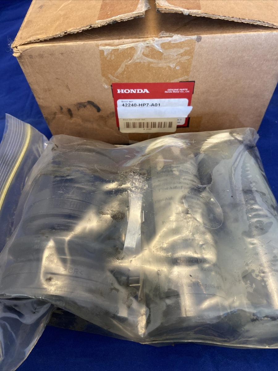NEW GENUINE HONDA 42240-HP7-A012009-2014 TRX420FA TRX420FPA Boot Set