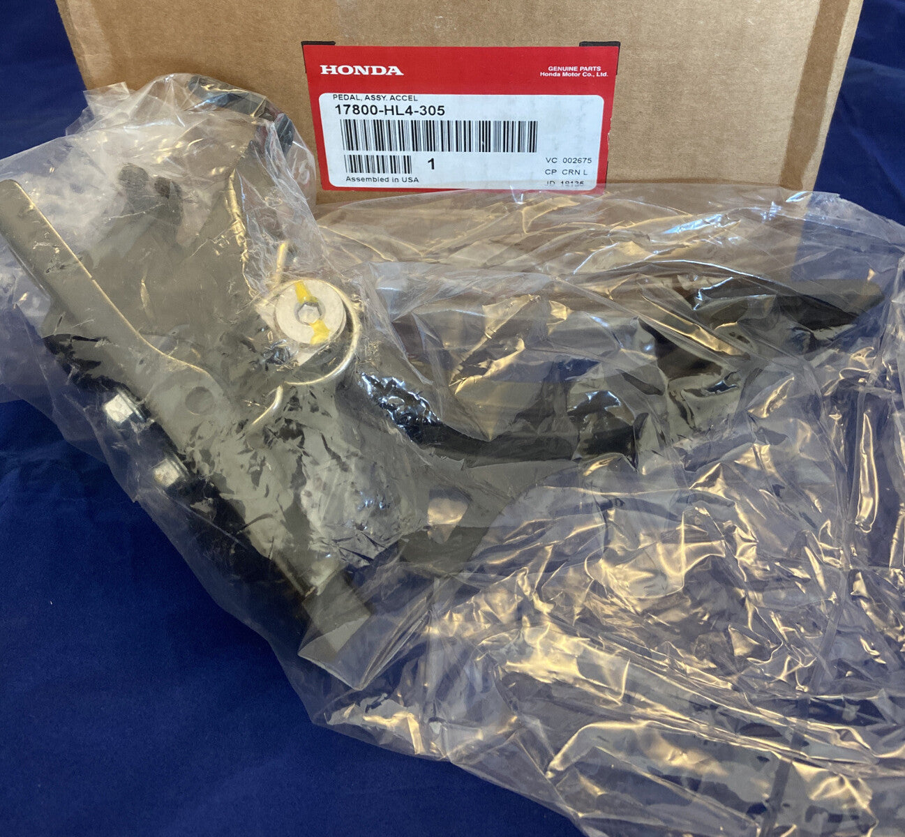 NEW GENUINE HONDA 17800-HL4-305 PEDAL ASSY, ACCEL Pioneer 1000