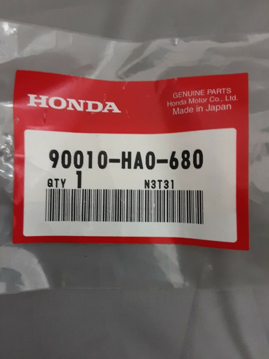 NEW GENUINE HONDA 90010-HA0-680 BOLT, SOCKET (8X14) Interceptor VFR800