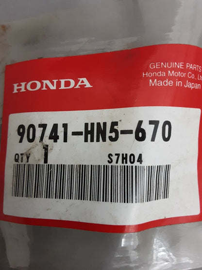 NEW GENUINE HONDA 90741-HN5-670 KEY, SPECIAL WOODRUFF (25X14) NSS300 TRX350