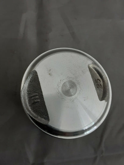NEW GENUINE HONDA 13102-107-760 PISTON (OS) (0.25) HURRICANE CBR600 1987