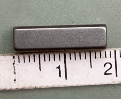NEW GENUINE YAMAHA 90282-05047 KEY, STRAIGHT YS624
