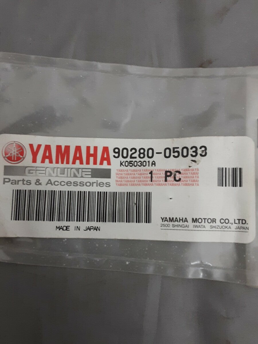 NEW GENUINE YAMAHA 90282-05033 WOODRUFF KEY(89)