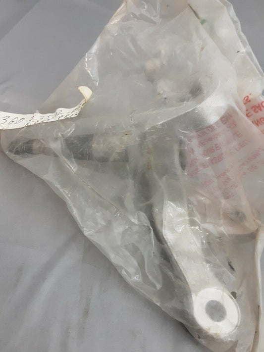 NEW GENUINE YAMAHA 1S3-23502-01 STEERING KNUCKLE ASSEMBLY RIGHT YFZ450