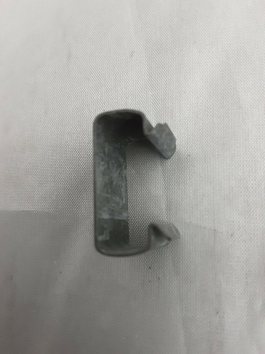 NEW GENUINE POLARIS 7670051 CLIP, CLUTCH COVER Scrambler W867027