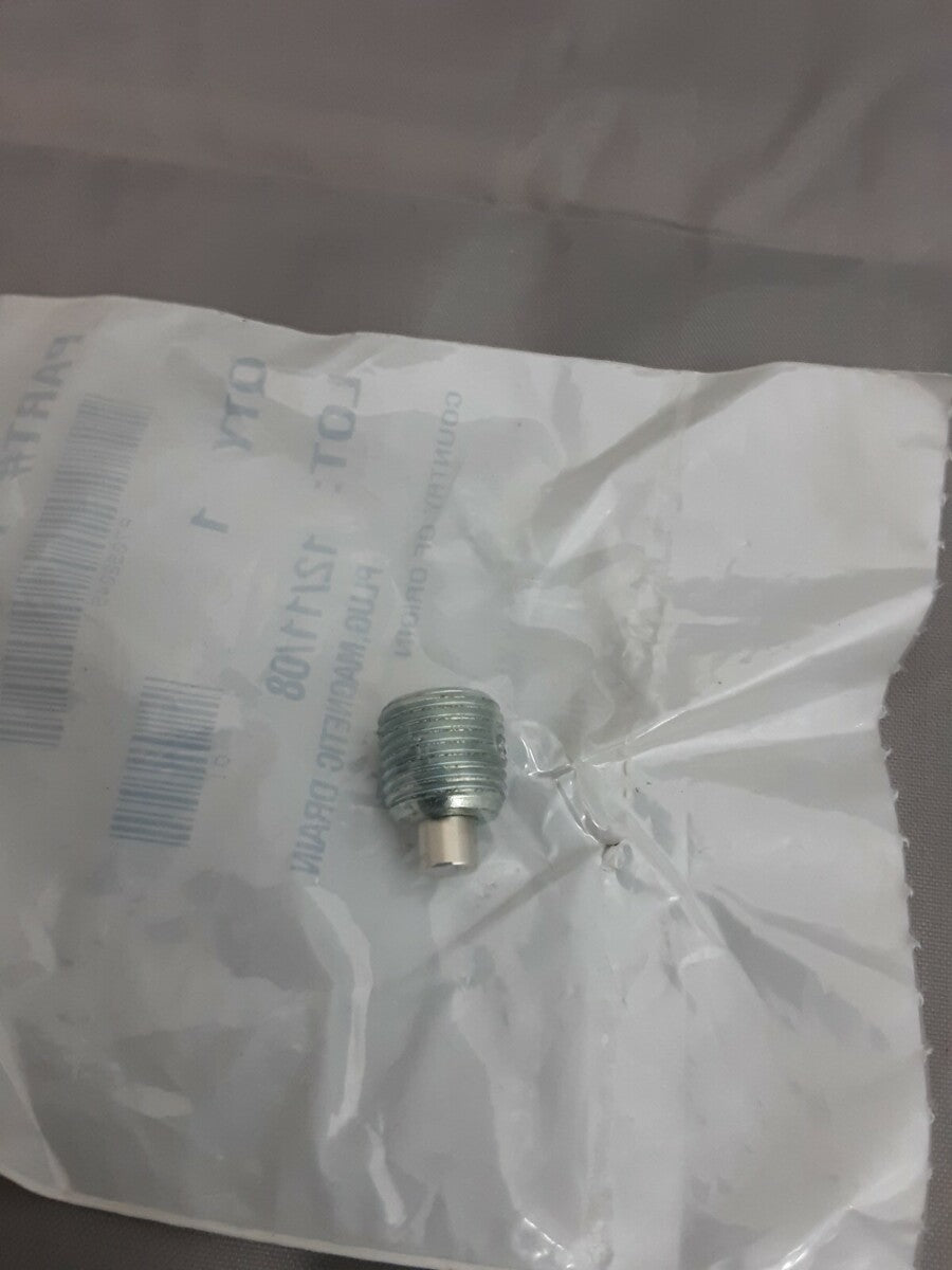 NEW GENUINE POLARIS 7052045 PLUG, PIPE Trail Boss W878127 Big Boss W918727