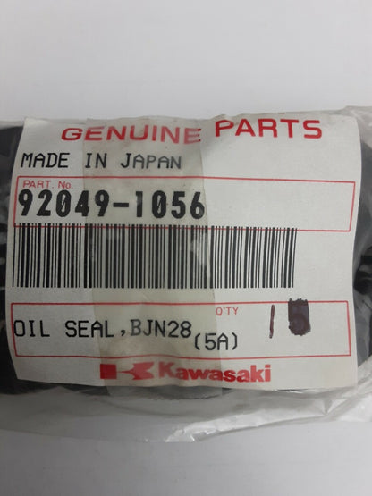 NEW GENUINE KAWASAKI 92049-1056 OIL SEAL, AG1556EO ZX550 ZX750 ZX900 ZN1300