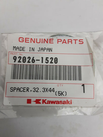 NEW GENUINE KAWASAKI 92026-1520 SPACER, 32.3X44.3X1.60 Prairie KVF300 KVF400