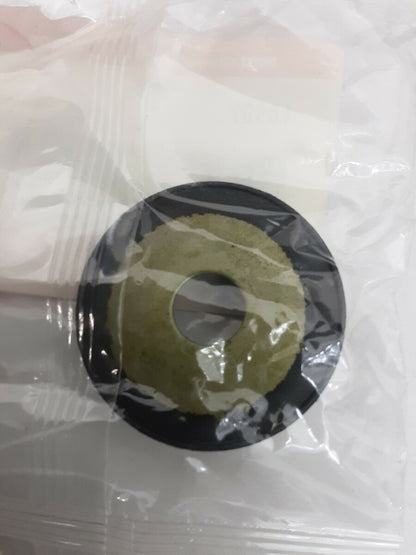 NEW GENUINE SUZUKI 551255-18900 DUST SEAL LT125 LT185 LT50 LT80