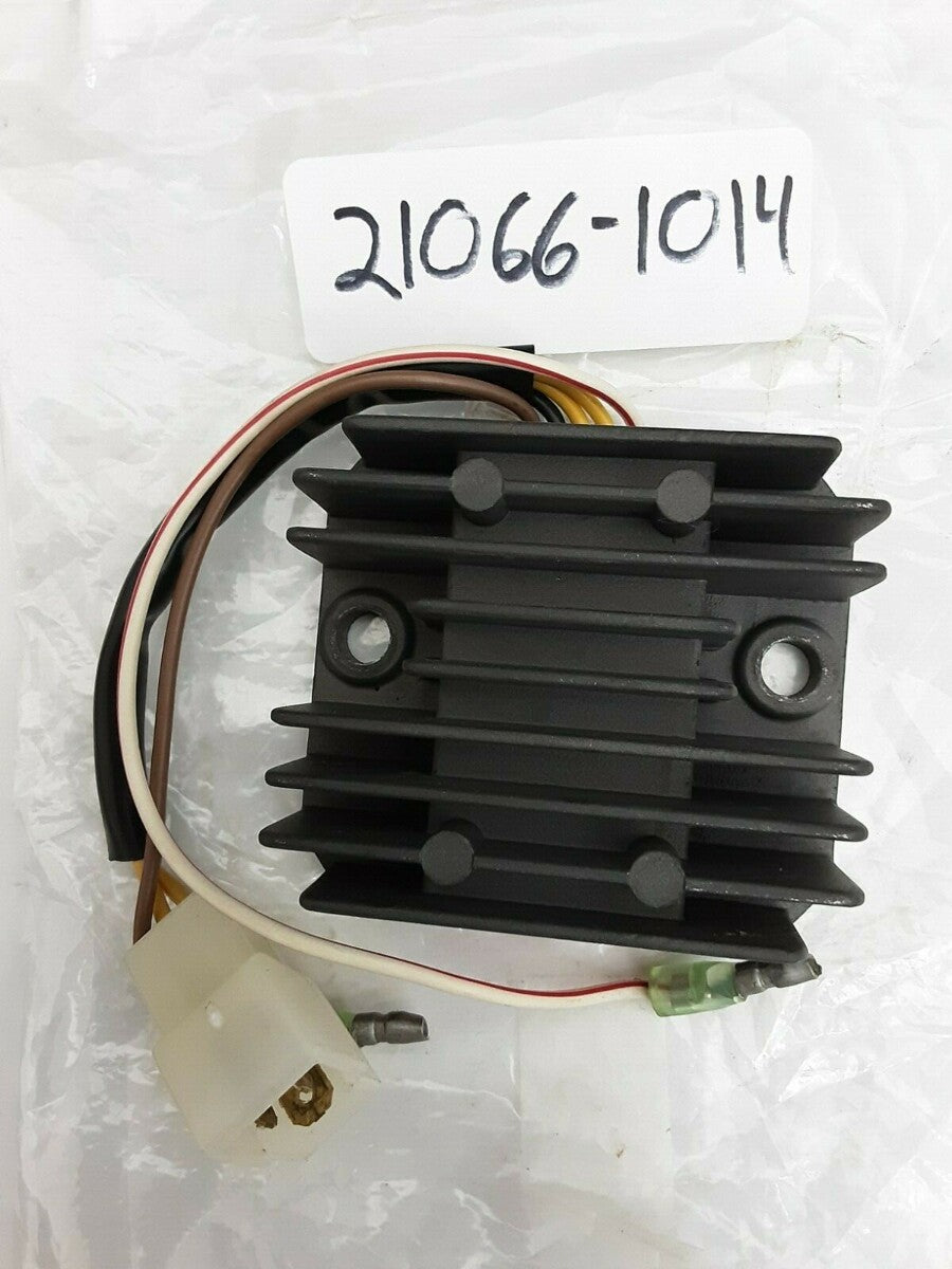NEW GENUINE KAWASAKI 21066-1014 REGULATOR,VOLTAGE Prairie KLT250 KLT200 LT200