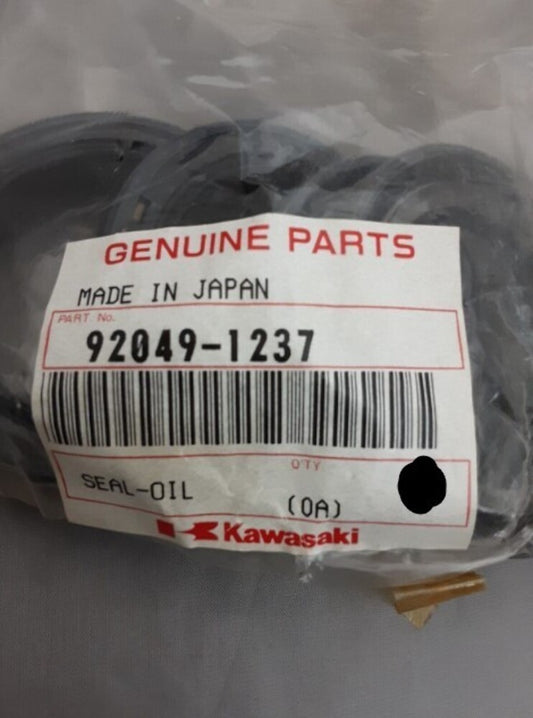NEW GENUINE KAWASAKI 92049-1237 SEAL-OIL Tecate KXT250 Mojav KSF250 KEF300 86-04