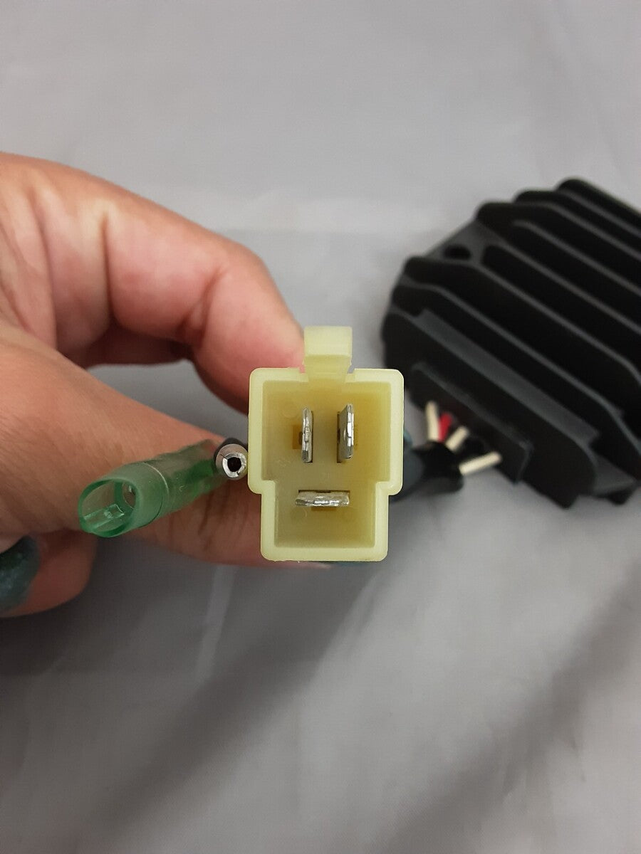 NEW TOUR MAX YAMAHA 4KB-81960-02 RECT. & REG. ASSY. Kodiak YFM400 YFM350 YFB250