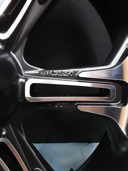 NEW GENUINE VICTORY 2881594 KWHEEL,FALCHION,RR BLACK Vegas 08-17 Gunner 14-17