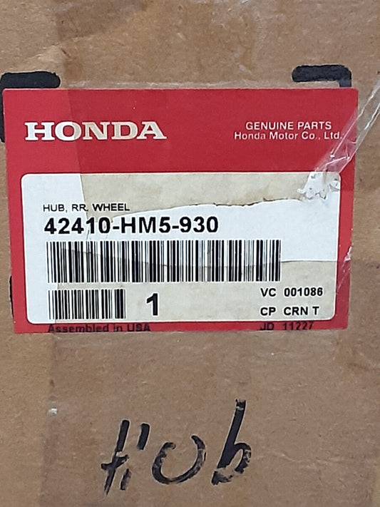NEW GENUINE HONDA 42410-HM5-930 HUB, RR. WHEEL FOURTRAX TRX300 1993-00