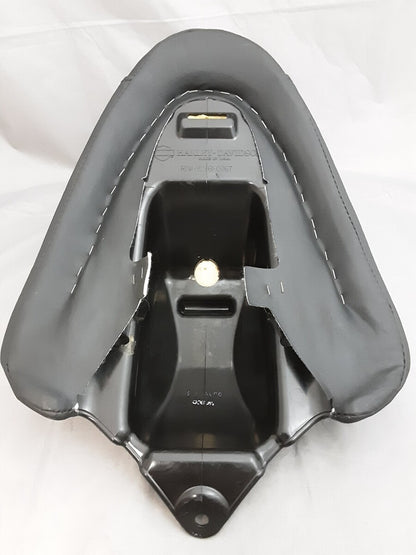 NEW GENUINE HARLEY DAVIDSON RDW-92/61-0067 PASSENGER SEAT