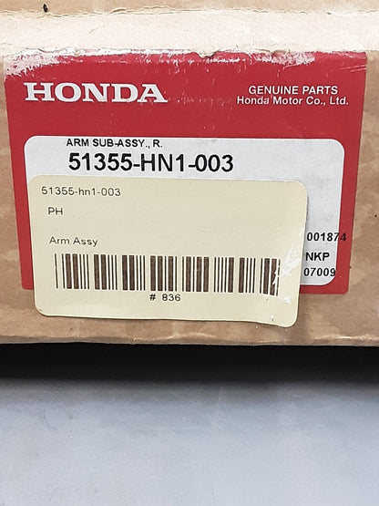 NEW GENUINE HONDA 51355-HN1-003 ARM SUB-ASSY R FR (LOWER) SPORTRAX TRX400 99-04