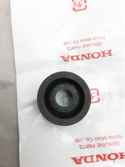 NEW GENUINE HONDA 43315-SN4-003 COVER, DUST FOURTRAX TRX300 TRX400 1988-2007