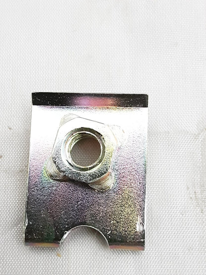 NEW GENUINE SUZUKI 53141-19A00 NUT, FENDER FRONT LT230 QuadRacer LT250 LT80 1985