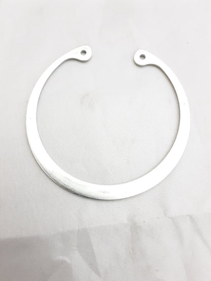 NEW GENUINE SUZUKI 08331-4162A CLIP, HUB BEARING QuadMaster LT-A500 LT-F500 2000