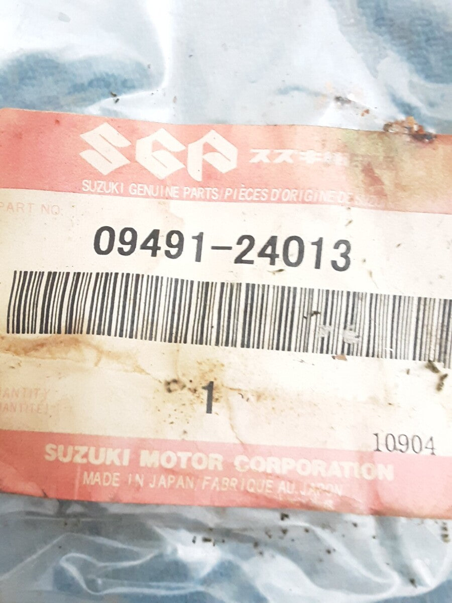 NEW GENUINE SUZUKI 09491-24013 JET, MAIN (122.5) TS400 DR370 GS1150 GS700 1973