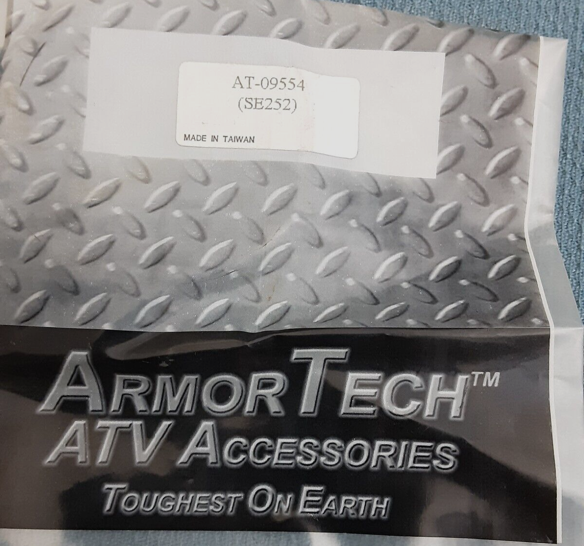 NEW GENUINE ARMOR TECH AT-09554 SEAL 46x68x8 SE252