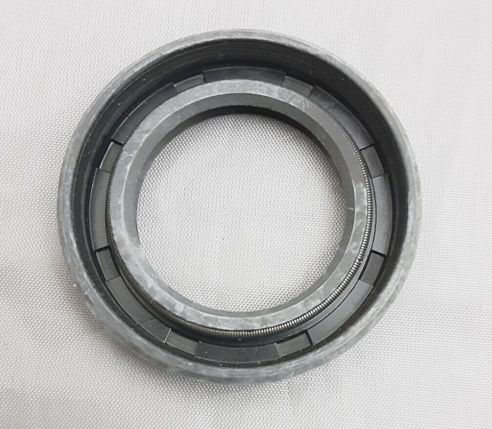 NEW GENUINE KAWASAKI 92049-1231 SEAL-OIL Bayou KLF300 Mule KAF450 2011-1986