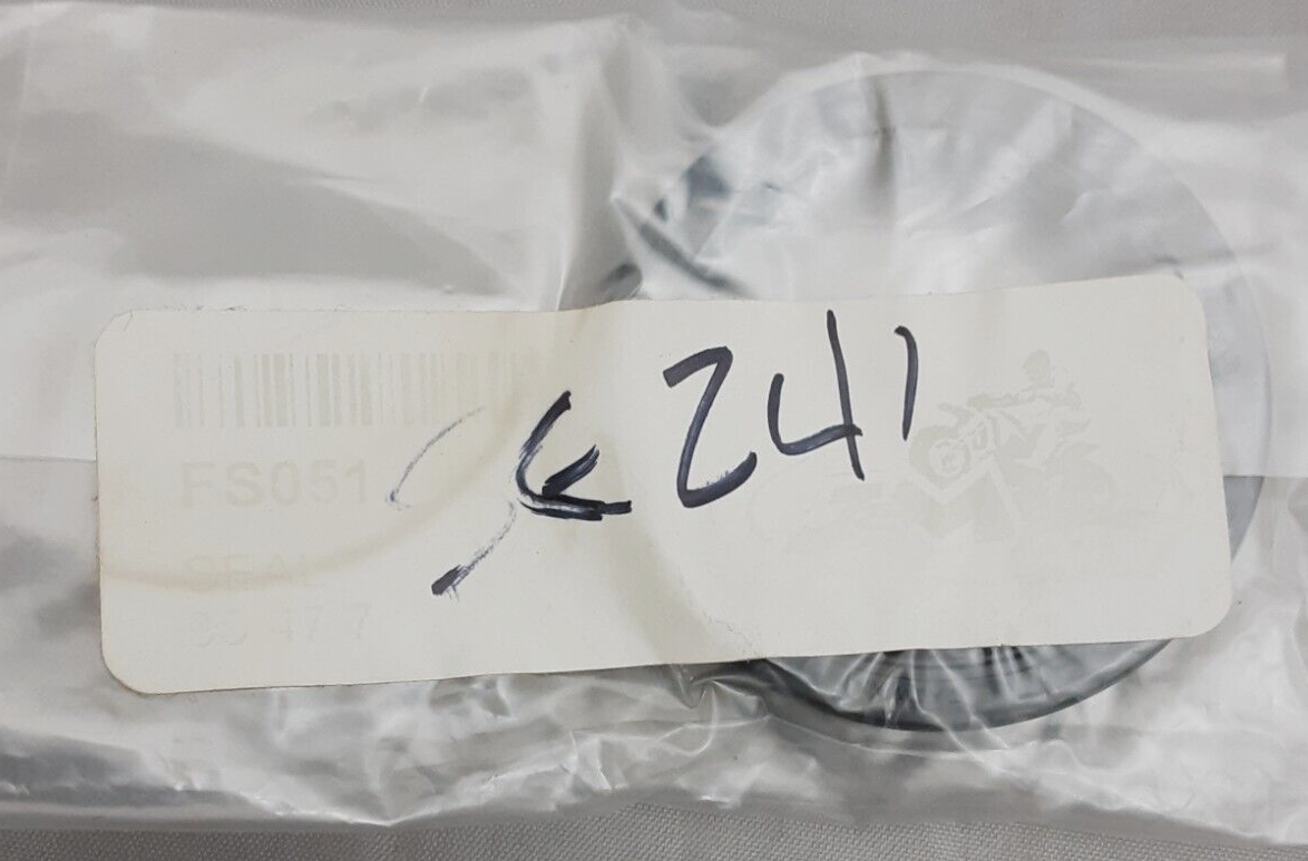NEW J&M FS051 OIL SEAL 35X47X7 SE241
