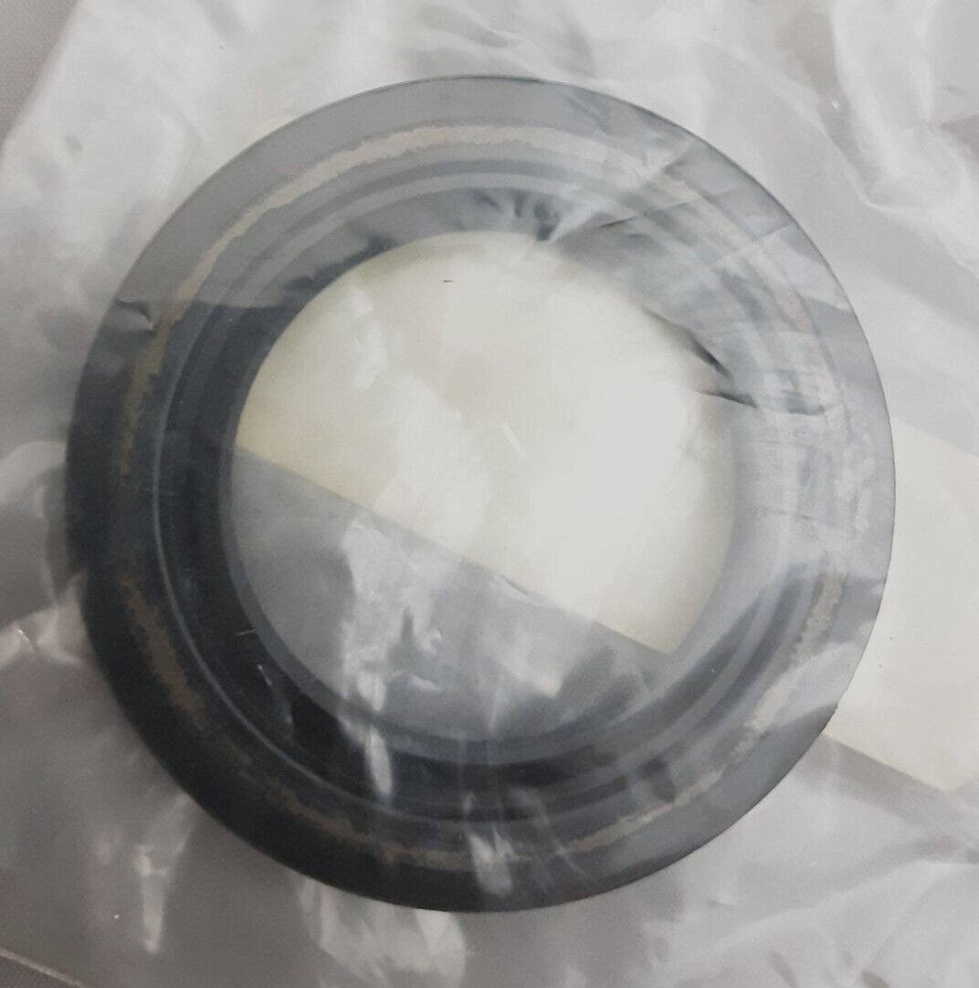 NEW GENUINE J&M ATV RS002 (SE602) REAR SEAL (40X62X8)