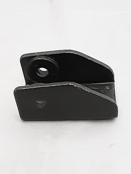NEW HONDA 95015-71100 Pillion Step Bracket A Rear CB750