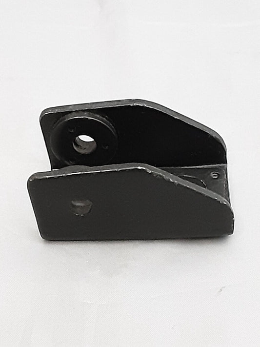 NEW HONDA 95015-71100 Pillion Step Bracket A Rear CB750