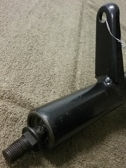NEW ACE 536-1004 LEFT STRUT / SPINDLE W/ FENDER BRACKET  MAXXAM 150 go kart