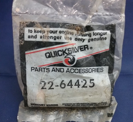 NEW QUICKSILVER 22-64425 EXTENSION FITTING MERCURY, MERCRUISER 2.5L 3.0L