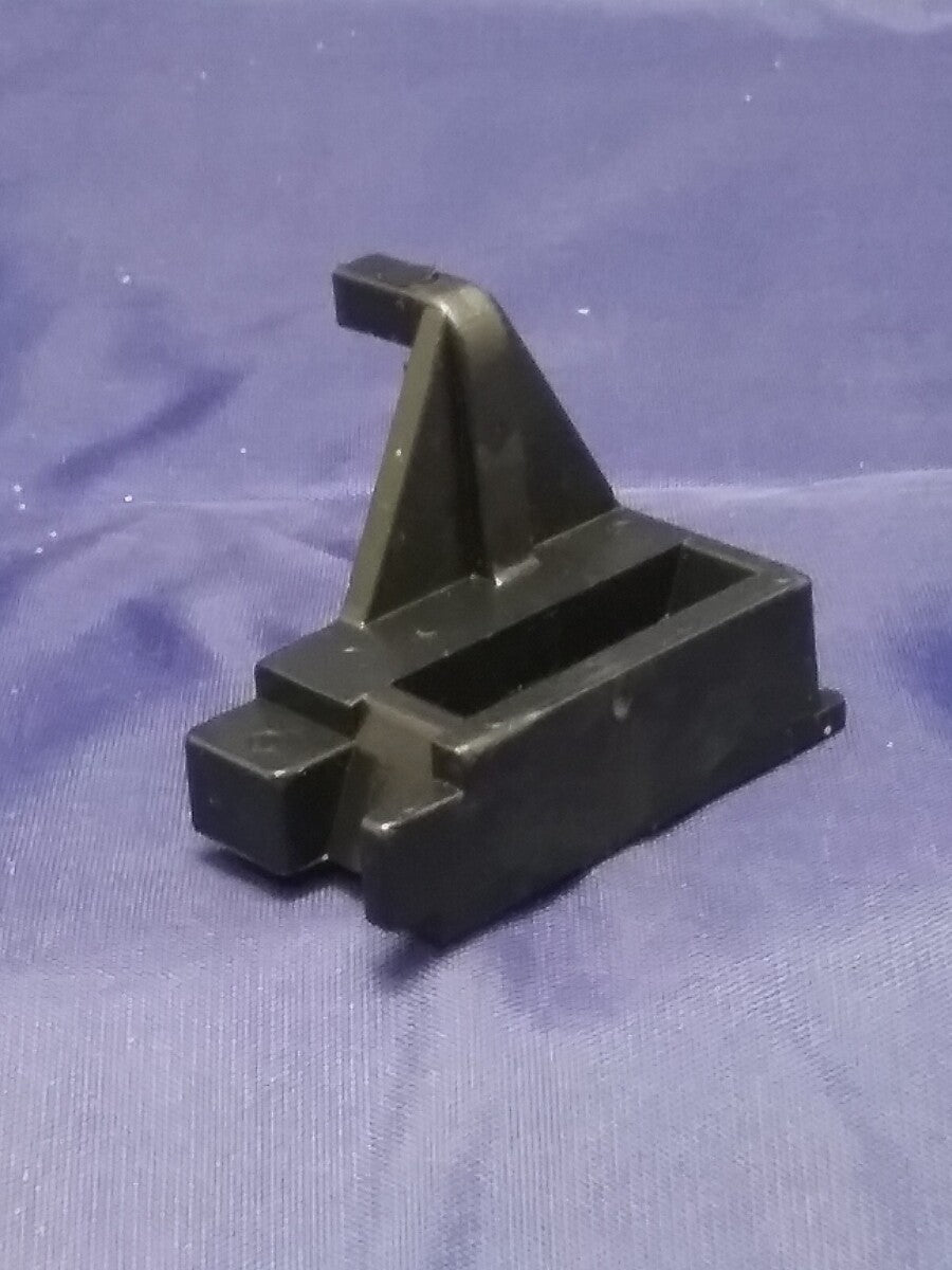 NEW QUICKSILVER 87608 LEVER BRACKET COWL MOUNT MERCURY MARINER 150 175 200 220HP